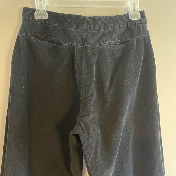 VTG Banana Republic High Waisted Wide Leg Corduroy Pants in Black | SZ 8 - Picture 5 of 7